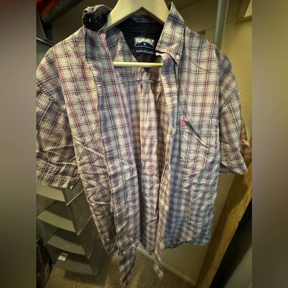 Women’s shirt